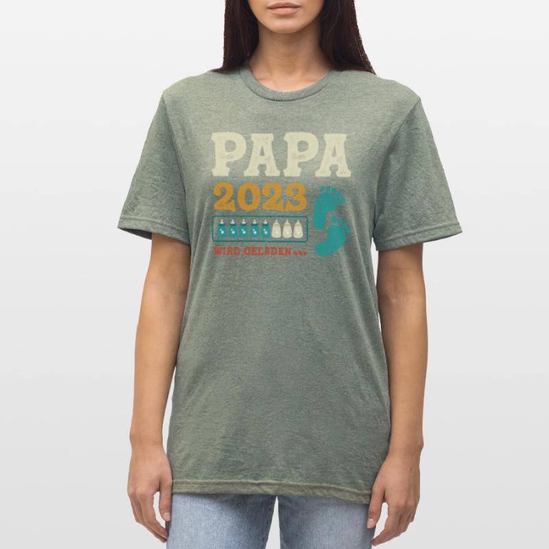 Vater 2023 Werdender Papa Loading 2023 Unisex Polycotton T-Shirt