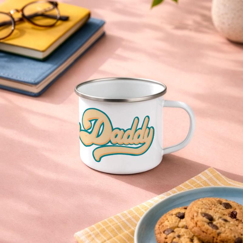 Script rétro de Grumpy Daddy - Couleur « Groovy Baby » Mug panoramique émaillé