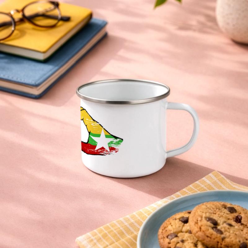 Corée du Sud Myanmar drapeau mains forme de coeur utilisé Mug panoramique émaillé