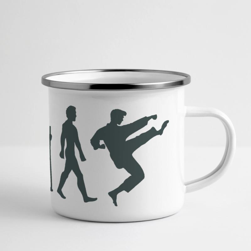 karate evolution Panorama Emaille-Tasse