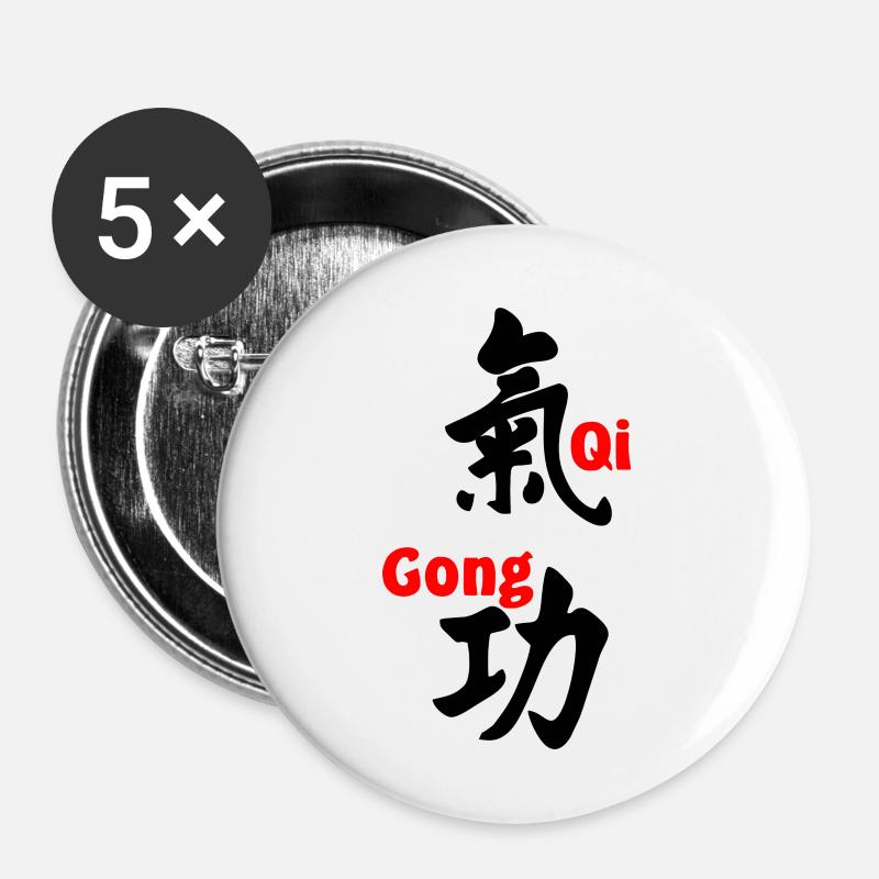 QI gong script avec texte en rouge vertical - Lot de 5 petits badges (25 mm) - blanc