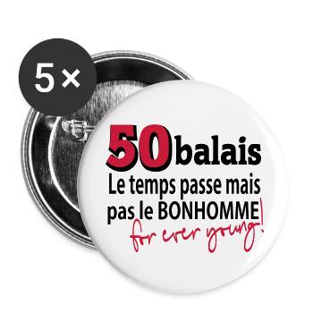 50 balais le temps passe - Lot de 5 petits badges (25 mm) - blanc - Devant