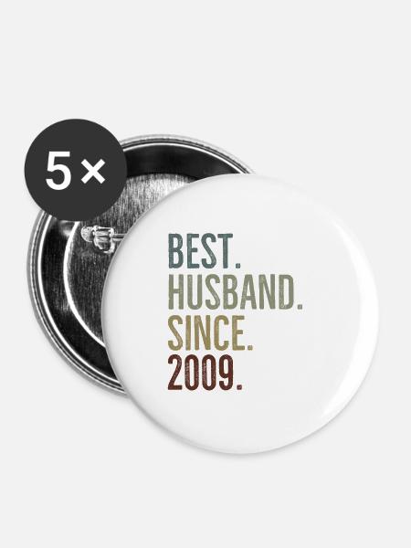 Bester Ehemann seit 2009 - Buttons klein 25 mm (5er Pack) - Weiß