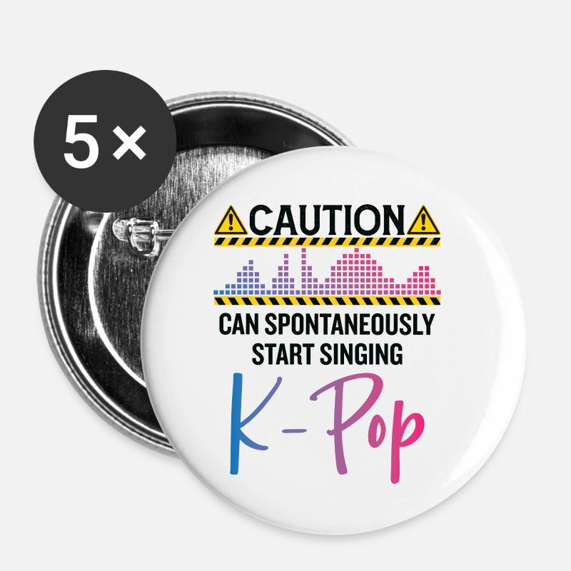 Peut spontanément commencer à chanter de la K-pop - Lot de 5 petits badges (25 mm) - blanc