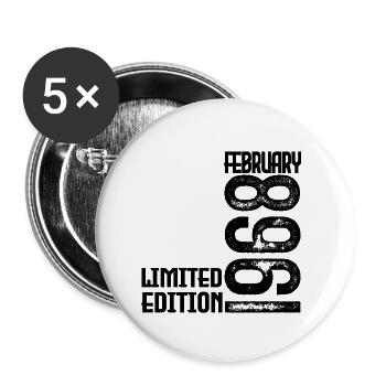 Cadeau Anniversaire Février 1968. February 1968. - Lot de 5 petits badges (25 mm) - blanc - Devant