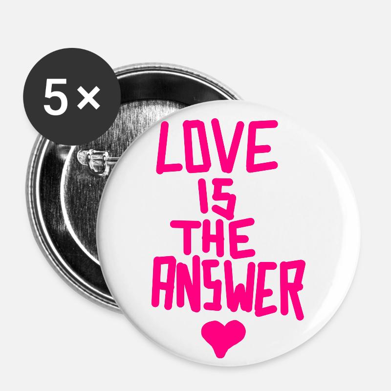 love is the answer - Buttons klein 25 mm (5er Pack) - Weiß