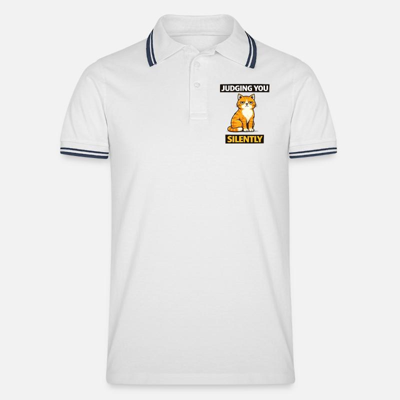 Sarkastische Katze "Urteilt dich schweigend" - Männer Tipped Poloshirt - Weiß/Navy