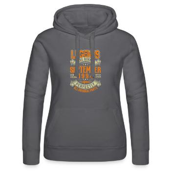 1994 September Geburtstag Legende - Frauen Kapuzen Sweater von Russell - Schwarz - Vorne - Marisol (170cm)