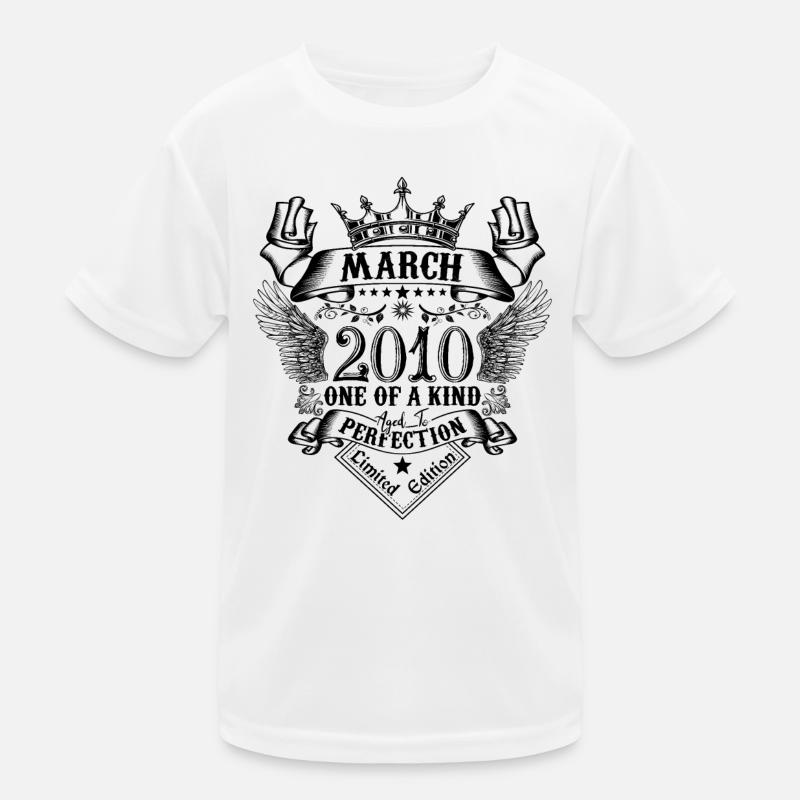 Anniversaire Mars 2010 né en Mars 2010 T-shirt sport Enfant