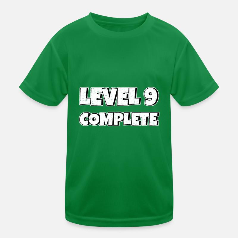 Level 9 Complete Geburtstagsgeschenk 9 Jahre Kinder Funktions-T-Shirt