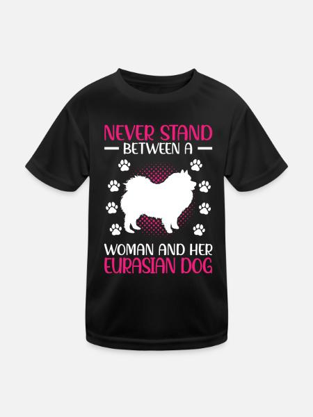 Frau und ihr Eurasier Eurasian Spitz - Kinder Funktions-T-Shirt - Schwarz - Vorne