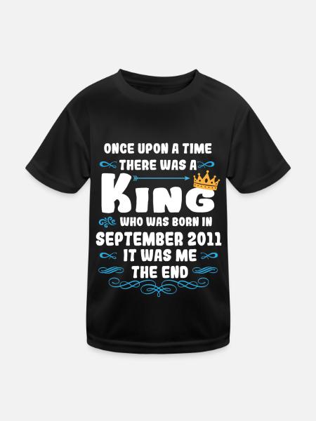 Es war einmal ein König. September 2011 Geburtstag - Kinder Funktions-T-Shirt - Schwarz - Vorne