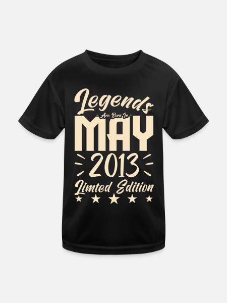 Geboren Mai 2013 Geburtstagsgeschenk 2013. - Kinder Funktions-T-Shirt - Schwarz - Vorne