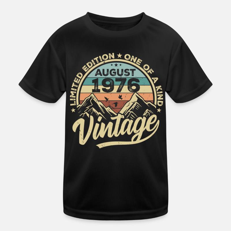 Geburtstag August 1976 Geburtstagsgeschenk August Kinder Funktions-T-Shirt