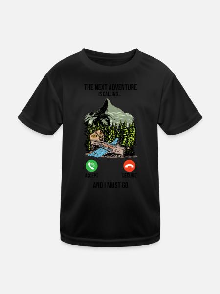 Das Nächste Abenteuer Ruft Wanderer Camp - Kinder Funktions-T-Shirt - Schwarz