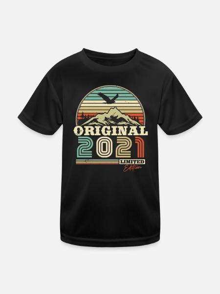 Vintage and Retro Birthday Gift 2021 - Kids Functional T-Shirt - black - Front