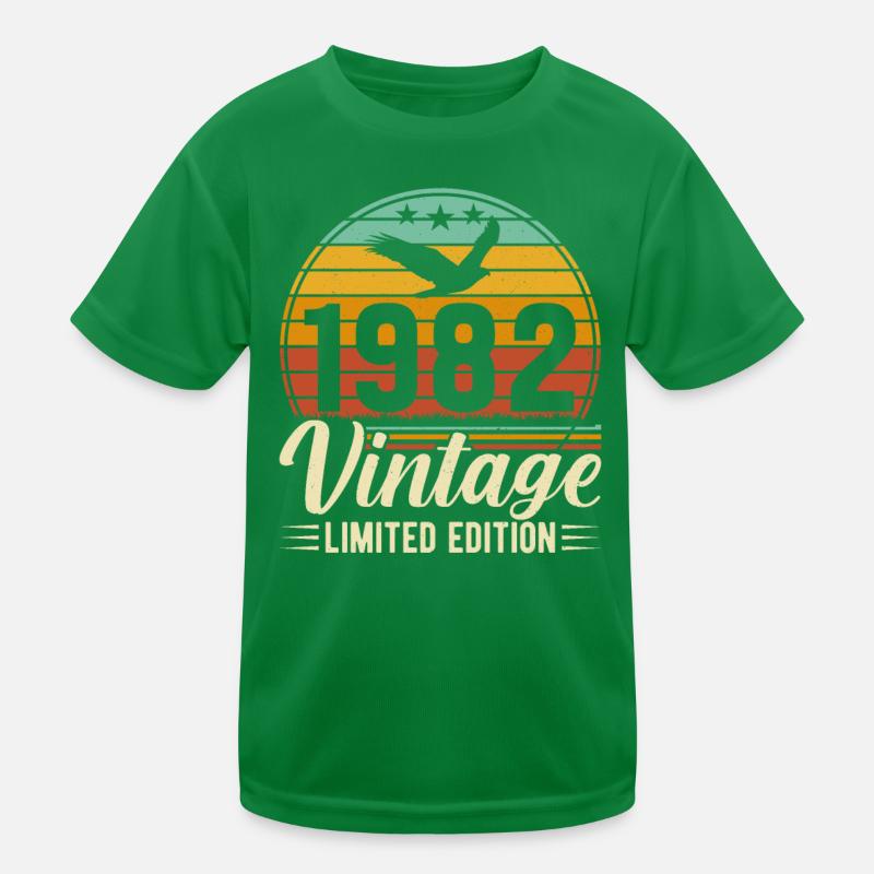 Creative 1982 Vintage Vintage Design Kids Functional T-Shirt