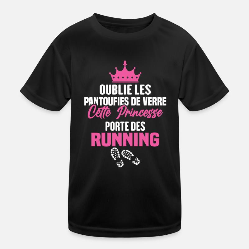 Cette princesse porte des running T-shirt sport Enfant