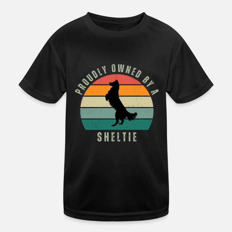 Proudly Owned by a Sheltie Retro Sunset Kinder Funktions-T-Shirt