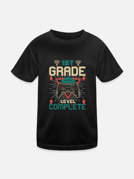 1. Klasse Complete Gamer -Klasse von 2022 Abschlus - Kinder Funktions-T-Shirt - Schwarz - Vorne