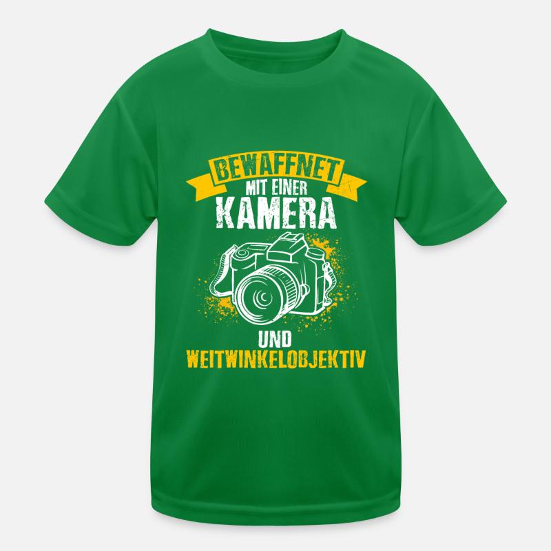 Bewaffnet mit einer KAMERA und WEITWINKELOBJEKTIV Kinder Funktions-T-Shirt