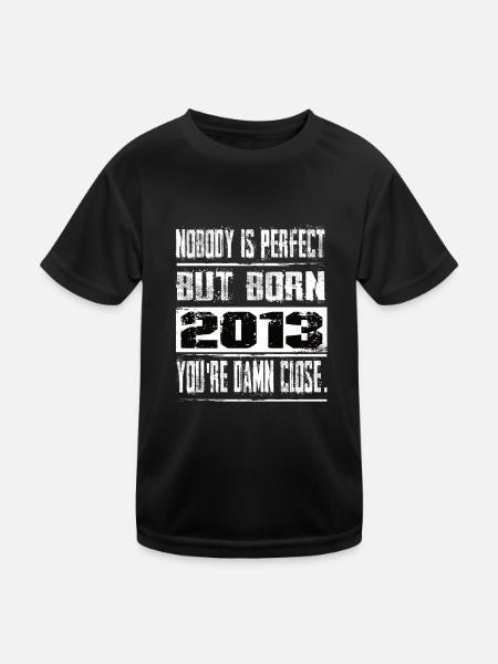 Personne n’est parfait mais né 2013 Anniversaire - T-shirt sport Enfant - noir - Devant