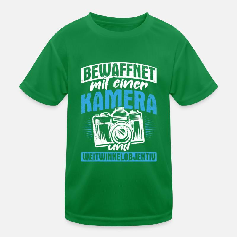Bewaffnet mit einer KAMERA und WEITWINKELOBJEKTIV Kinder Funktions-T-Shirt