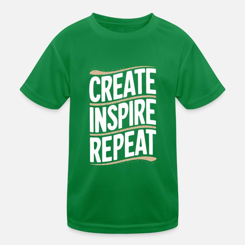 Sculpteurs de sable professionnels sur la plage du T-shirt sport Enfant