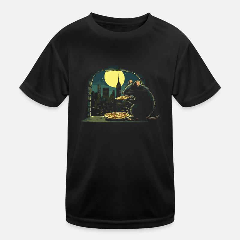 Ratte genießt Pizza bei Mondschein vor der Skyline Kinder Funktions-T-Shirt