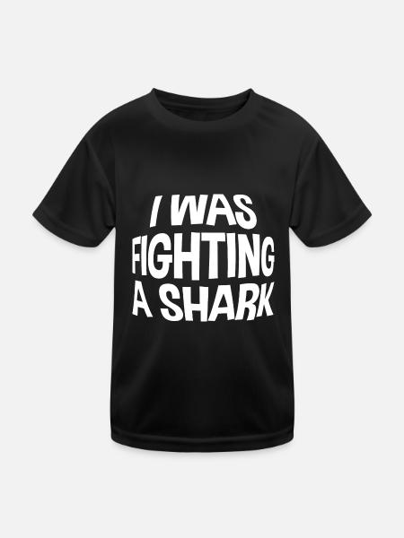 I Was Fighting A Shark - Kinder Funktions-T-Shirt - Schwarz - Vorne