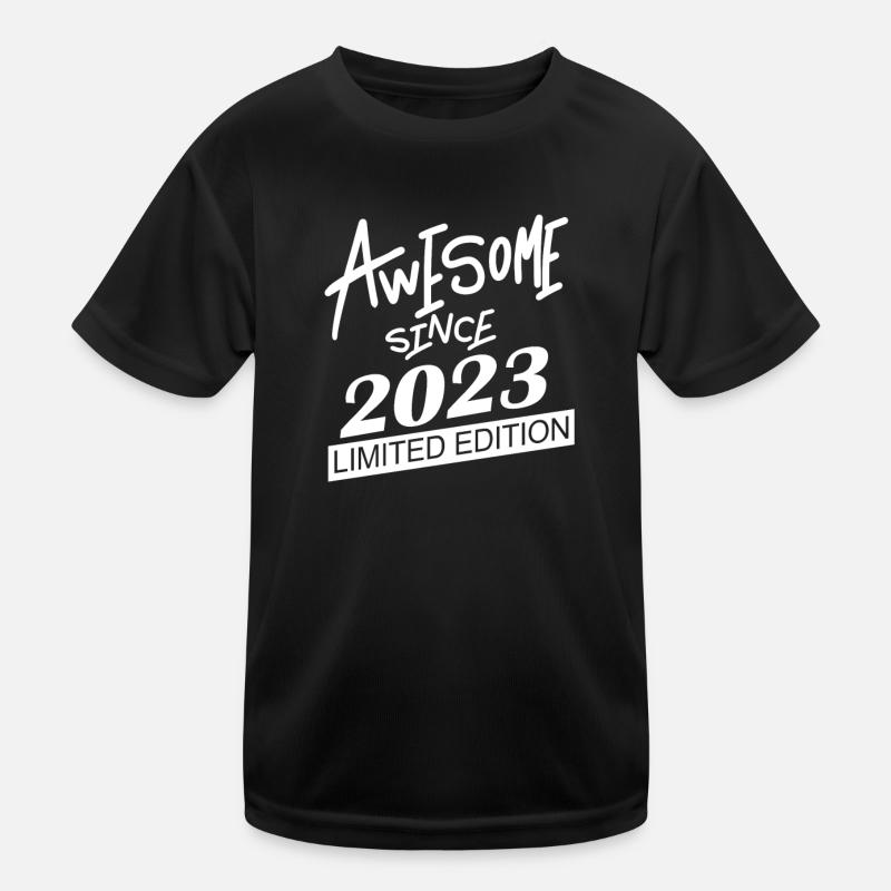 2023 - Vintage 2023 - Fantastic since 2023 Kids Functional T-Shirt