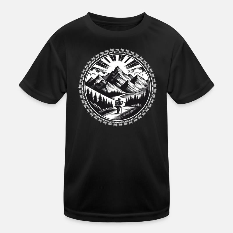 Berglandschaft mit einem Wanderer auf einem Pfad Kinder Funktions-T-Shirt