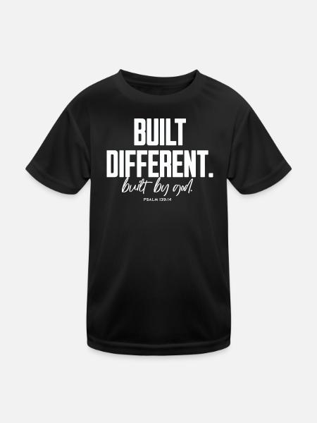 Built Different Built By God Psalm 139:14 - Kinder Funktions-T-Shirt - Schwarz - Vorne