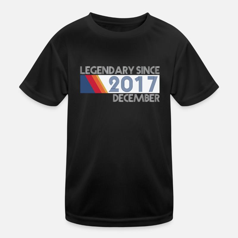 Retro SiFi Legendary since December 2017 - Obst Kids Functional T-Shirt