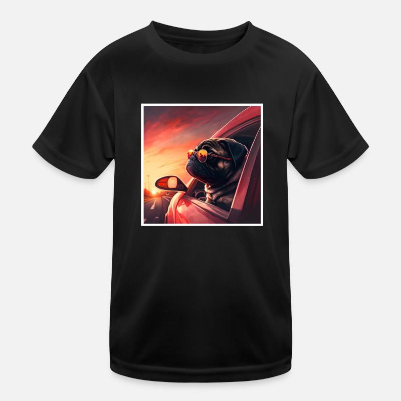 Freiheit & Abenteuer mit dem Mops im Oldtimer - Kinder Funktions-T-Shirt - Schwarz