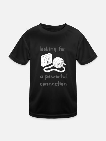 Powerful Connection – Plug & Outlet Design - Kids Functional T-Shirt - black - Front