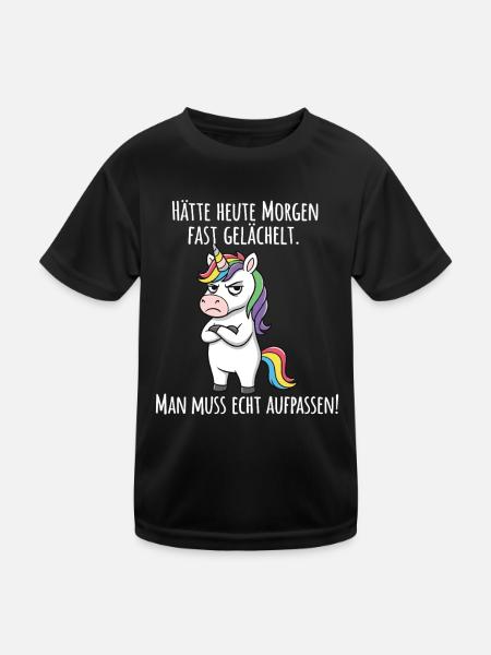 Fast gelächelt – Grummeliges Einhorn Morgenmuffel - Kinder Funktions-T-Shirt - Schwarz - Vorne