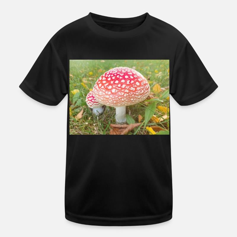 fly agaric also toadstool (in german Fliegenpilz) Kinder Funktions-T-Shirt