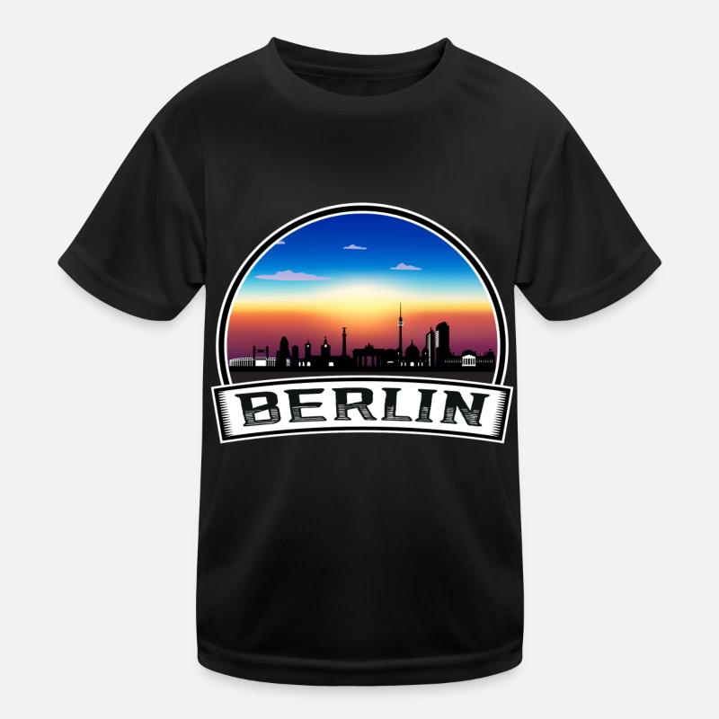 Berlin Berlin Skyline Retro Sun lettering Kids Functional T-Shirt