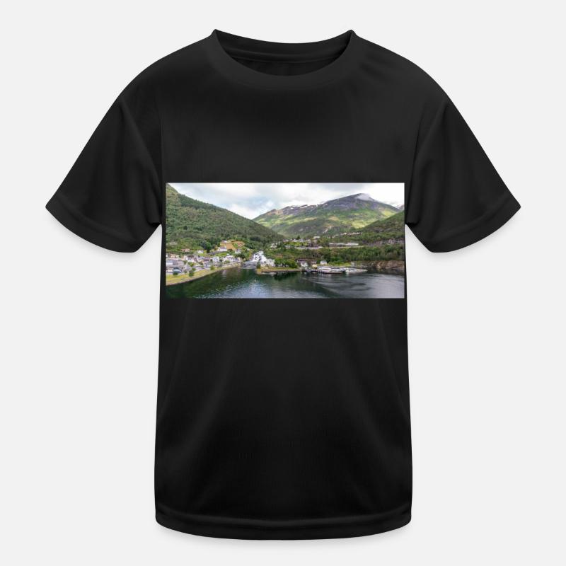 Hellesylt panorama vie Kinder Funktions-T-Shirt