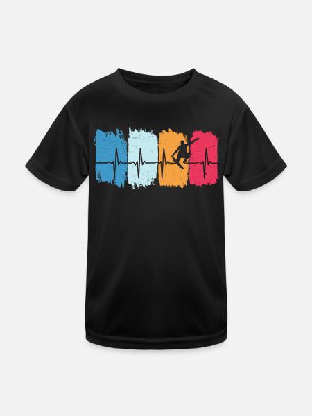 Retro Skater heartbeat skateboard t-shirt skater - Kids Functional T-Shirt - black - Front