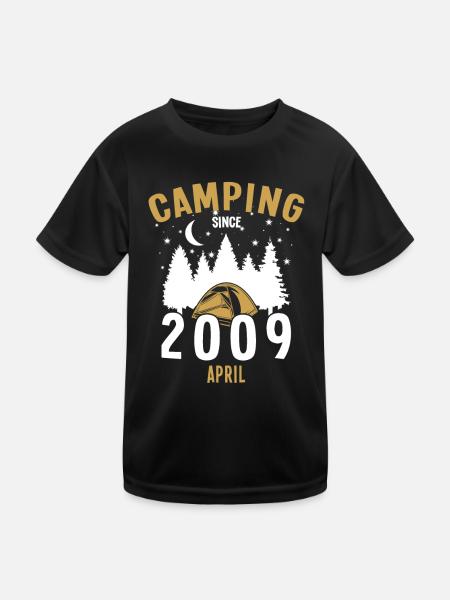 Geburtstag: Camping seit April 2009 Zelten - Kinder Funktions-T-Shirt - Schwarz - Vorne