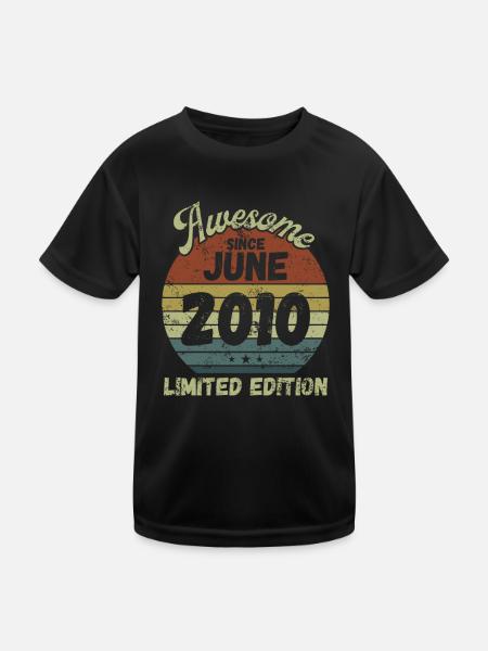 Awesome since June 2010 - Geburtstag - Kinder Funktions-T-Shirt - Schwarz - Vorne