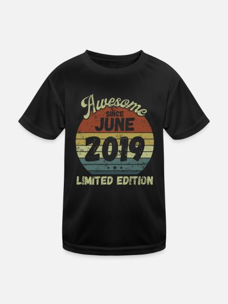 Awesome since June 2019 - Geburtstag - Kinder Funktions-T-Shirt - Schwarz - Vorne