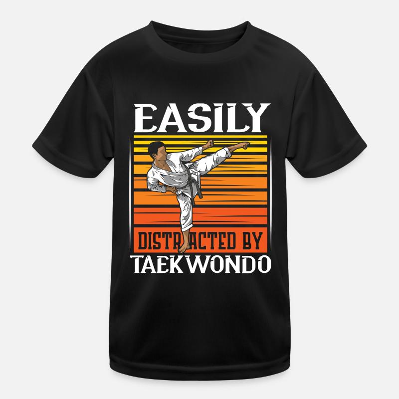 Easily Distracted By Taekwondo Kinder Funktions-T-Shirt