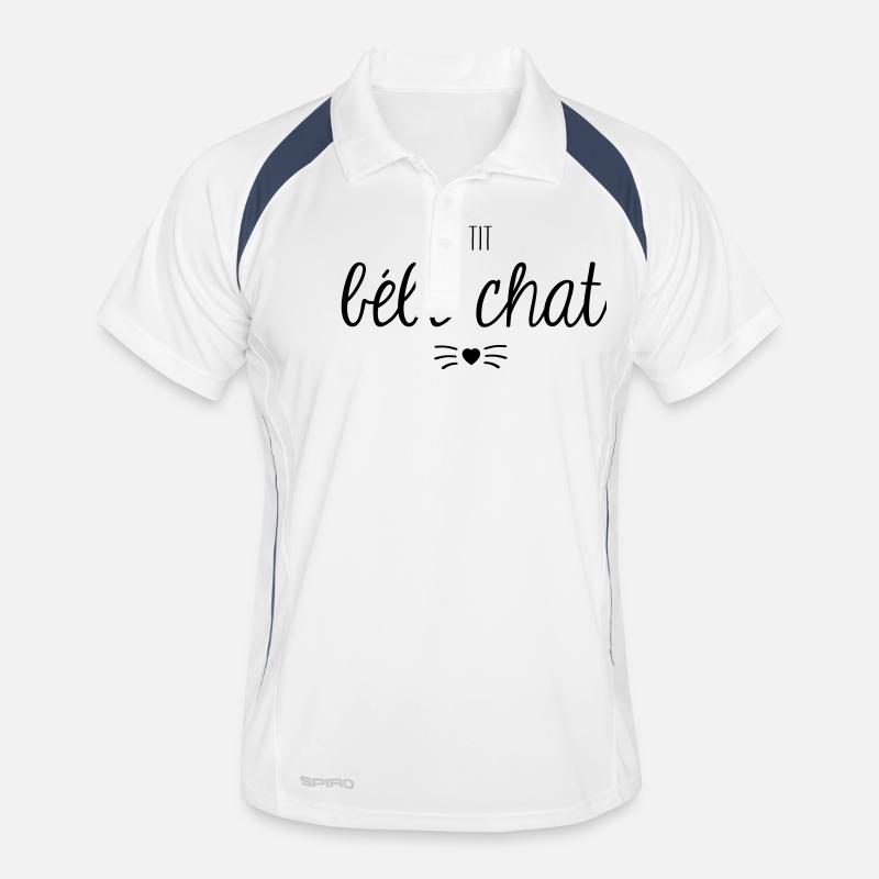 Petit bébé chat Polo respirant Homme