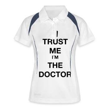 Trust me im the Doctor - Frauen Polo atmungsaktiv - Weiß/Navy - Vorne