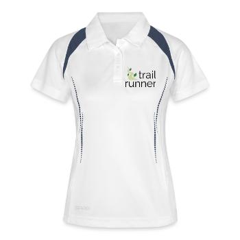 Trail Runner - Design avec texte et trail - Polo respirant Femme - blanc/marine - Devant