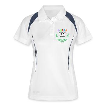 HURRA ich komme in die 10. Klasse – Namensraum - Frauen Polo atmungsaktiv - Weiß/Navy - Vorne