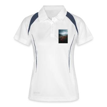 Crête de pavot rouge dans la brume - Polo respirant Femme - blanc/marine - Devant